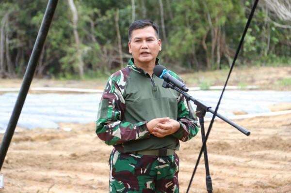 Letjen Kunto Arief Wibowo Batal Dimutasi, Pengamat: Prabowo Tetap Kuat di TNI Letjen Kunto Arief Wibowo Batal Dimutasi, Pengamat: Prabowo Tetap Kuat di TNI