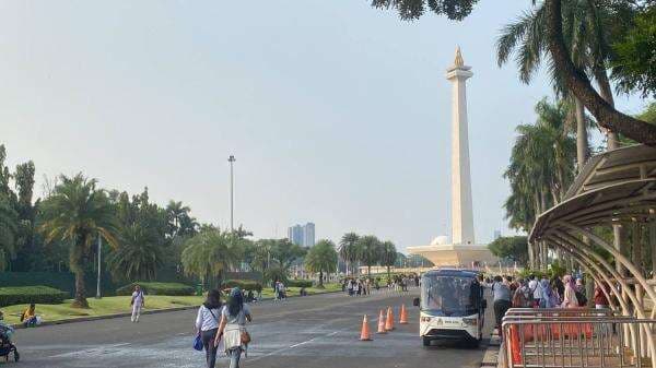 Libur Panjang, 5.810 Pengunjung Sambangi Monas Libur Panjang, 5.810 Pengunjung Sambangi Monas
