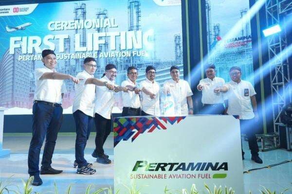 Perdana, Kilang Pertamina Internasional Kirim Bioavtur Minyak Jelantah Perdana, Kilang Pertamina Internasional Kirim Bioavtur Minyak Jelantah