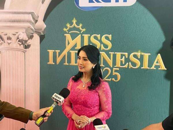 Liliana Tanoesoedibjo Antusias Sambut Malam Puncak Grand Final Miss Indonesia 2025 Liliana Tanoesoedibjo Antusias Sambut Malam Puncak Grand Final Miss Indonesia 2025