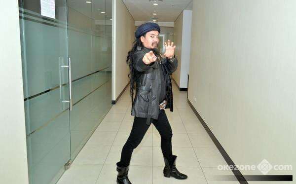 Disebut Penyembah Setan, Master Limbad Tak Akan Ubah Penampilan Disebut Penyembah Setan, Master Limbad Tak Akan Ubah Penampilan