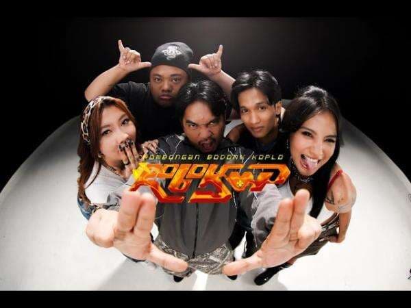 Lirik Lagu Calon Mantu Idaman - Rombongan Bodonk Koplo feat. Ncum Viral di TikTok Lirik Lagu Calon Mantu Idaman - Rombongan Bodonk Koplo feat. Ncum Viral di TikTok