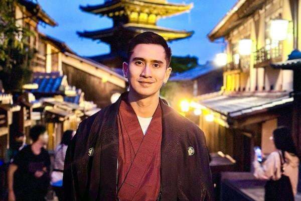 Lolos DPR di Usia 28 Tahun, Verrel Bramasta Jadi Anggota Termuda? Lolos DPR di Usia 28 Tahun, Verrel Bramasta Jadi Anggota Termuda?