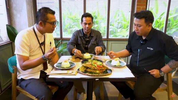 Lord Adi Kagum dengan Kesegaran Bahan dan Keunikan Rasa di Resto Ini Lord Adi Kagum dengan Kesegaran Bahan dan Keunikan Rasa di Resto Ini