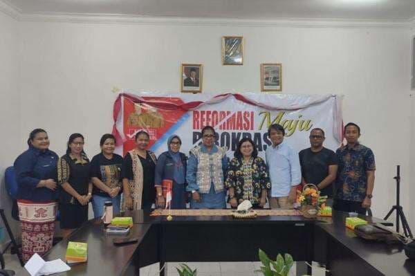 LPSK Terima Permohonan Perlindungan Keluarga Prada Lucky, Siap Dampingi selama Proses Hukum LPSK Terima Permohonan Perlindungan Keluarga Prada Lucky, Siap Dampingi selama Proses Hukum