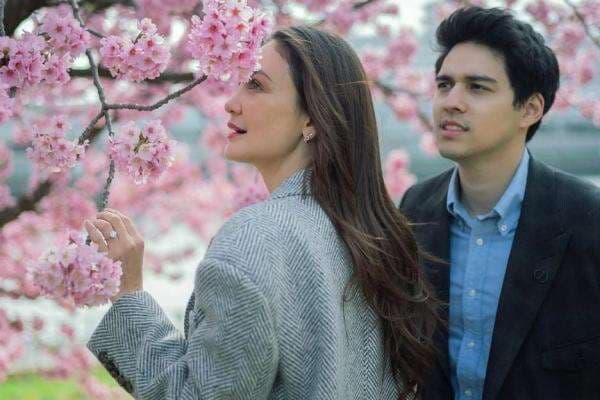 Luna Maya dan Maxime Bouttier Dikabarkan Menikah 7 Mei 2025 di Bali Luna Maya dan Maxime Bouttier Dikabarkan Menikah 7 Mei 2025 di Bali