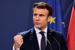 Macron: Ancaman Pengerahan Pasukan Barat ke Ukraina Diperlukan
