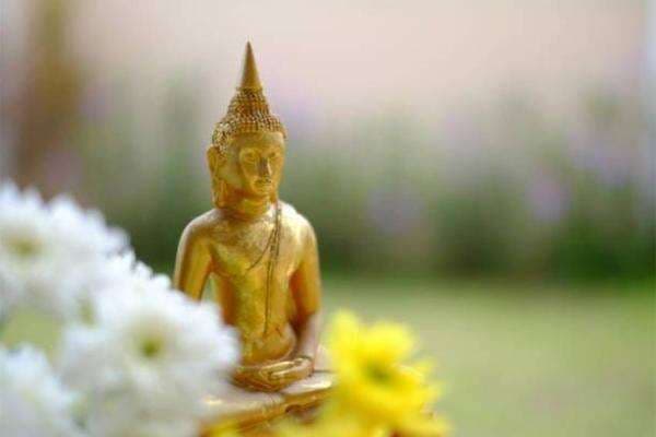 Makna Sabbe Satta Bhavantu Sukhitatta yang Sering Diucap saat Hari Raya Waisak Makna Sabbe Satta Bhavantu Sukhitatta yang Sering Diucap saat Hari Raya Waisak