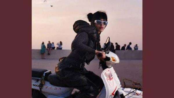 Makna Lagu Perfect Dina Ayada: Cinta, Penerimaan, dan Kekuatan Diri Makna Lagu Perfect Dina Ayada: Cinta, Penerimaan, dan Kekuatan Diri