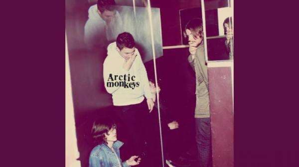 Makna Lagu Secret Door - Arctic Monkeys, Lengkap dengan Liriknya Makna Lagu Secret Door - Arctic Monkeys, Lengkap dengan Liriknya