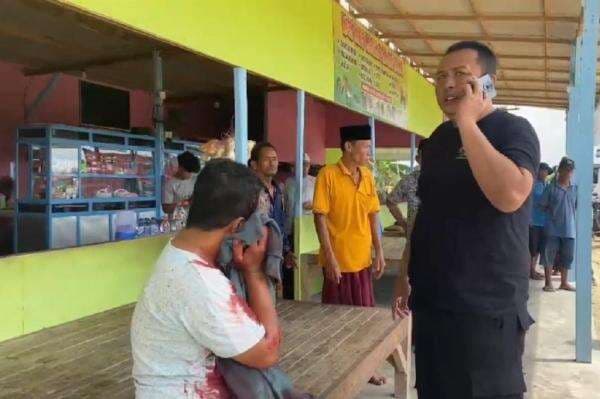 Pemilik Warung Bacok Maling Elpiji di Sampang, Korban dan Pelaku Sama-sama Jadi Tersangka Pemilik Warung Bacok Maling Elpiji di Sampang, Korban dan Pelaku Sama-sama Jadi Tersangka