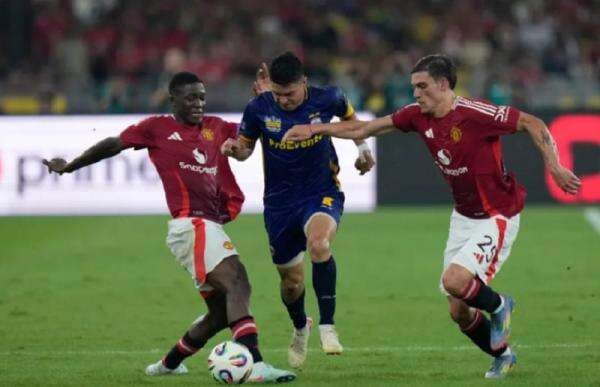 5 Fakta MU Dipermalukan ASEAN All Stars, Kehilangan 2 Trofi dalam Sepekan 5 Fakta MU Dipermalukan ASEAN All Stars, Kehilangan 2 Trofi dalam Sepekan