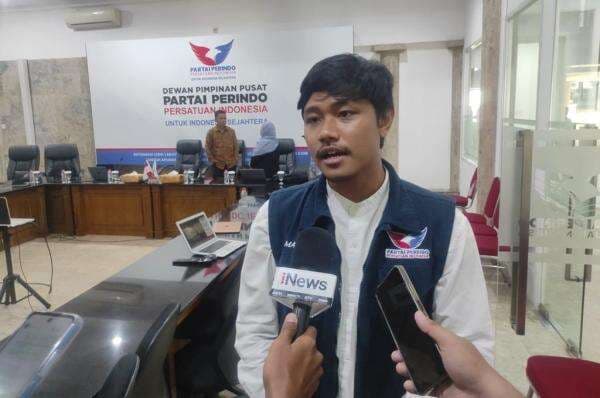 Partai Perindo Apresiasi Komitmen KAI Tolak Sediakan Gerbong Khusus Merokok Partai Perindo Apresiasi Komitmen KAI Tolak Sediakan Gerbong Khusus Merokok