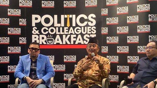 Mantan Ketua MK Jimly Asshiddiqie: Enggak Usah Kembali ke UUD 1945 Asli Mantan Ketua MK Jimly Asshiddiqie: Enggak Usah Kembali ke UUD 1945 Asli