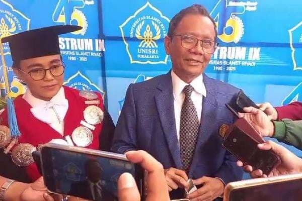 Mantan Presiden Soeharto Diusulkan Jadi Pahlawan Nasional, Mahfud MD: Silakan Saja Diproses Mantan Presiden Soeharto Diusulkan Jadi Pahlawan Nasional, Mahfud MD: Silakan Saja Diproses