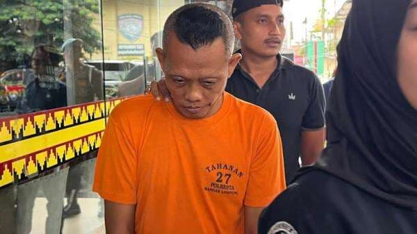 Terungkap Modus Eks Guru Honorer 15 Kali Sodomi Pelajar, Diajak Makan Bakso lalu Dirayu Terungkap Modus Eks Guru Honorer 15 Kali Sodomi Pelajar, Diajak Makan Bakso lalu Dirayu