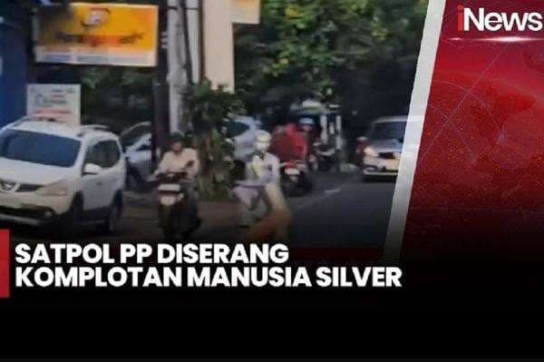 Viral Aksi Manusia Silver Serang Satpol PP di Makassar, Menolak Ditertibkan Viral Aksi Manusia Silver Serang Satpol PP di Makassar, Menolak Ditertibkan