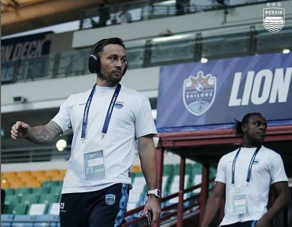 Sumbang Assist saat Persib Bandung Menang 3-0 atas PSS Sleman, Marc Klok: Senang Bisa Bangkit dari Kritikan Sumbang Assist saat Persib Bandung Menang 3-0 atas PSS Sleman, Marc Klok: Senang Bisa Bangkit dari Kritikan