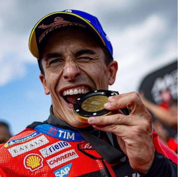 Carlos Checa: Marc Marquez Bisa Lampaui Pencapaian 2014 di MotoGP 2025! Carlos Checa: Marc Marquez Bisa Lampaui Pencapaian 2014 di MotoGP 2025!