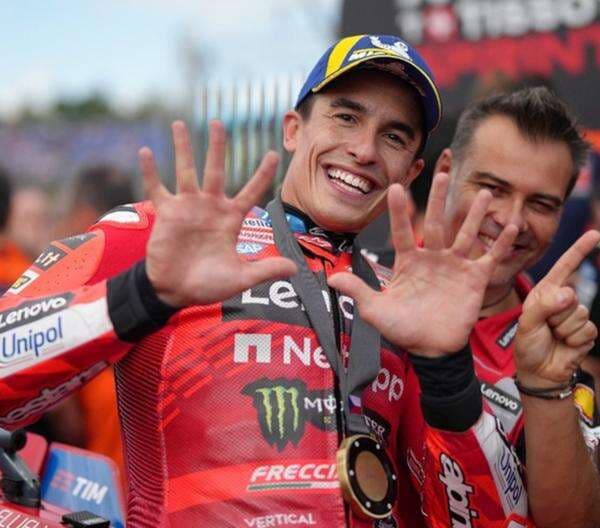 Klasemen Sementara MotoGP 2025 Usai Sprint Race MotoGP Republik Ceko 2025: Marc Marquez Unggul 95 Poin! Klasemen Sementara MotoGP 2025 Usai Sprint Race MotoGP Republik Ceko 2025: Marc Marquez Unggul 95 Poin!