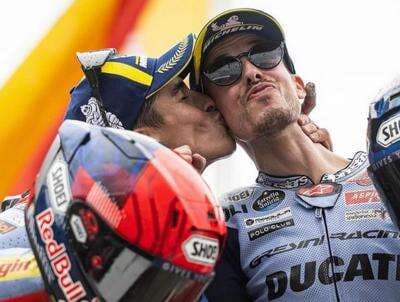 Oscar Haro Peringatkan Bukan Cuma Marc Marquez yang Ditakuti di MotoGP 2025: Hati-Hatilah dengan Alex Marquez! Oscar Haro Peringatkan Bukan Cuma Marc Marquez yang Ditakuti di MotoGP 2025: Hati-Hatilah dengan Alex Marquez!