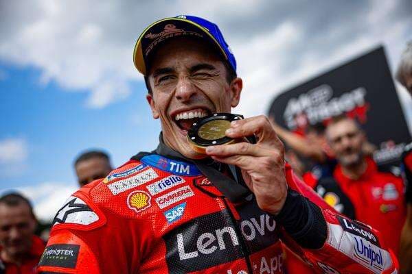 Penyebab Marc Marquez Lolos dari Penalti Tekanan Ban di Sprint Race MotoGP Republik Ceko 2025 Penyebab Marc Marquez Lolos dari Penalti Tekanan Ban di Sprint Race MotoGP Republik Ceko 2025