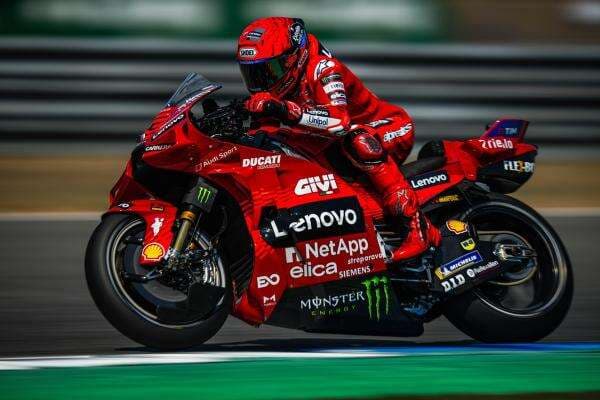 Marc Marquez Akui Perubahan Gaya Balap Pengaruhi Kesukesan di MotoGP 2025 Marc Marquez Akui Perubahan Gaya Balap Pengaruhi Kesukesan di MotoGP 2025