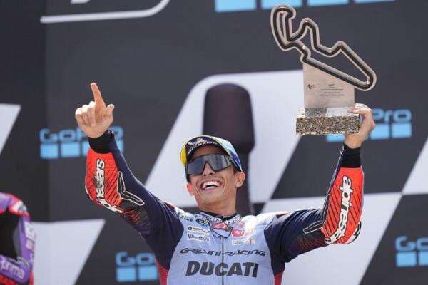 Komentar Elegan Bos Gresini usai Bantu Kebangkitan Marc Marquez Komentar Elegan Bos Gresini usai Bantu Kebangkitan Marc Marquez