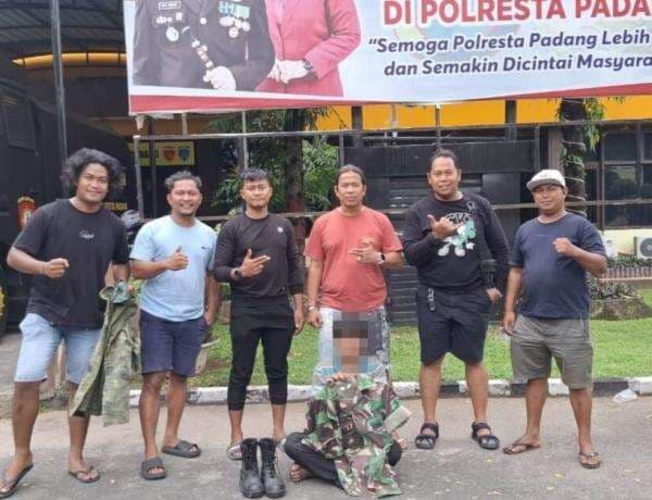 Marinir Gadungan Ditangkap usai Bawa Lari Gadis Bawah Umur di Padang Marinir Gadungan Ditangkap usai Bawa Lari Gadis Bawah Umur di Padang