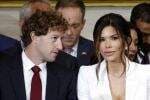 Mark Zuckerberg Kepergok Mengintip Belahan Dada Lauren Sanchez di Pelantikan Donald Trump Mark Zuckerberg Kepergok Mengintip Belahan Dada Lauren Sanchez di Pelantikan Donald Trump