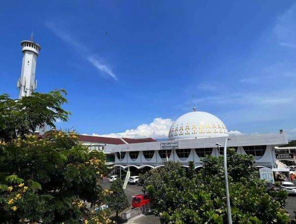 Masjid Sabilillah Saksi Bisu Perjuangan Peristiwa 10 November di Malang Masjid Sabilillah Saksi Bisu Perjuangan Peristiwa 10 November di Malang 