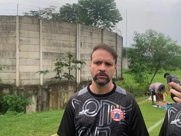 Thom Haye dan Jordi Amat Dirumorkan ke Persija Jakarta, Mauricio Souza: Semoga Bisa Gabung Thom Haye dan Jordi Amat Dirumorkan ke Persija Jakarta, Mauricio Souza: Semoga Bisa Gabung