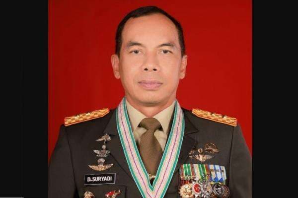 Profil Mayjen TNI Deddy Suryadi Jabat Pangdam Jaya, Karier Mentereng Eks Ajudan Jokowi Profil Mayjen TNI Deddy Suryadi Jabat Pangdam Jaya, Karier Mentereng Eks Ajudan Jokowi