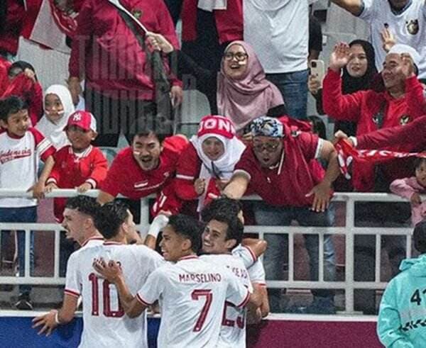 Media Asing Ikut Soroti Suporter Fanatik Timnas Indonesia U-23 di Qatar