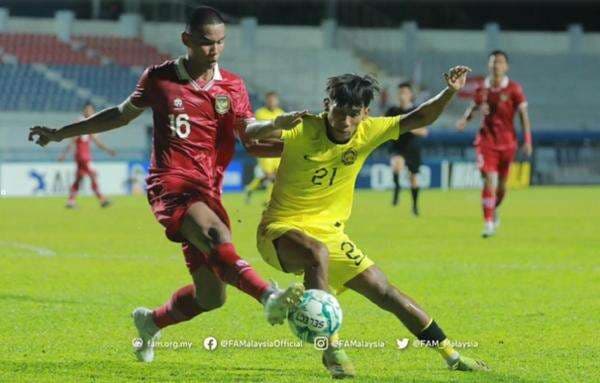 Media Malaysia Pesimistis Jelang Timnas Indonesia U-23 vs Malaysia U-23: Kami Minim Persiapan! Media Malaysia Pesimistis Jelang Timnas Indonesia U-23 vs Malaysia U-23: Kami Minim Persiapan!