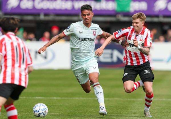 Pelatih FC Twente Girang Mees Hilgers Dkk Akhiri Puasa Kemenangan Pelatih FC Twente Girang Mees Hilgers Dkk Akhiri Puasa Kemenangan