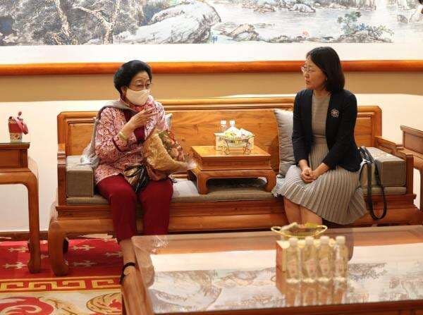 Megawati Tiba di Beijing Malam Ini, Dalam Rangka Apa? Megawati Tiba di Beijing Malam Ini, Dalam Rangka Apa?