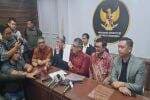 Megawati Serahkan Amicus Curiae ke MK, Ditutup dengan Tulisan Bertinta Merah