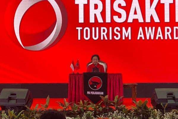 Megawati Kritik Perubahan Kebijakan Tiap Ganti Presiden: Seperti Tari Poco-Poco Megawati Kritik Perubahan Kebijakan Tiap Ganti Presiden: Seperti Tari Poco-Poco