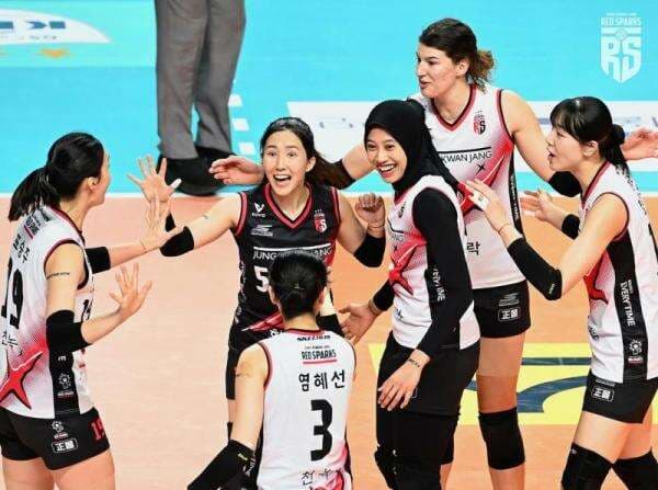 Baru Cetak Sejarah, Megawati Hangestri Cs Masih Kena Amuk Pelatih Red Sparks Baru Cetak Sejarah, Megawati Hangestri Cs Masih Kena Amuk Pelatih Red Sparks