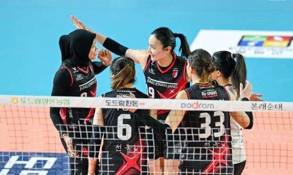 Megawati Hangestri Kerja Keras saat Red Sparks Dihajar Hyundai Hillstate, Playoff Lanjut ke Game 3 Megawati Hangestri Kerja Keras saat Red Sparks Dihajar Hyundai Hillstate, Playoff Lanjut ke Game 3