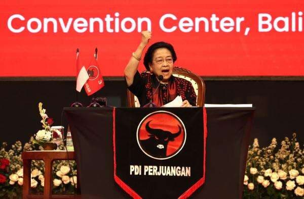 Megawati Kembali Terpilih sebagai Ketua Umum PDIP 2025-2030 Megawati Kembali Terpilih sebagai Ketua Umum PDIP 2025-2030