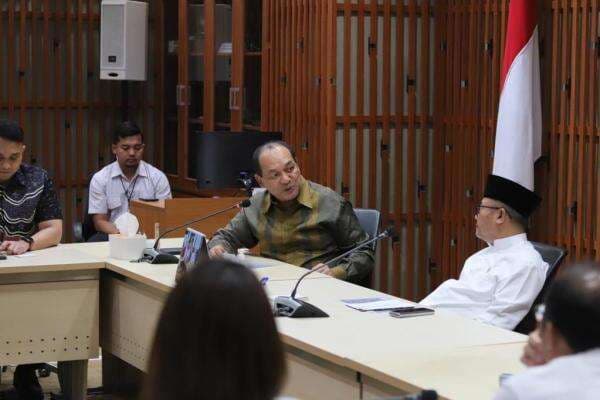 Mendikdasmen Jamu Jajaran Pimpinan iNews Media Group: Mudah-mudahan Bisa Bersinergi Mendikdasmen Jamu Jajaran Pimpinan iNews Media Group: Mudah-mudahan Bisa Bersinergi