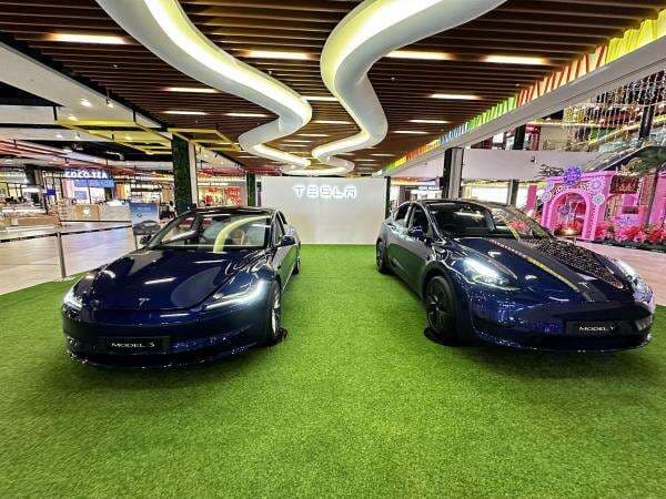 Mengapa Harga Tesla Model Y di Indonesia Paling Mahal di Dunia? Mengapa Harga Tesla Model Y di Indonesia Paling Mahal di Dunia?