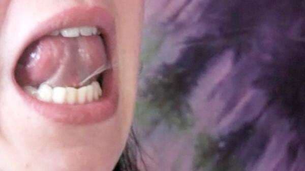 Mengenal Gleeking, Gerakan Alami Tubuh yang Kerap Tidak Disadari Manusia Mengenal Gleeking, Gerakan Alami Tubuh yang Kerap Tidak Disadari Manusia