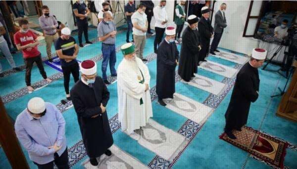 Mengenal Kelompok Bektashi yang Akan Pimpin Negara Muslim Mini di Albania Mengenal Kelompok Bektashi yang Akan Pimpin Negara Muslim Mini di Albania