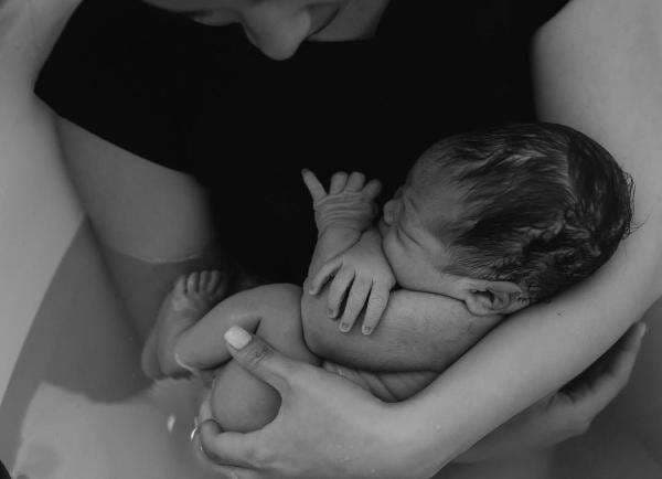 Mengenal Water Birth, Metode Melahirkan Nikita Willy yang Jadi Sorotan Mengenal Water Birth, Metode Melahirkan Nikita Willy yang Jadi Sorotan