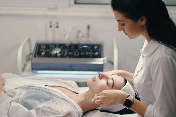 Ladies,Mengencangkan Kulit Kini Tak Perlu Bedah Plastik, Bisa Pakai Teknologi Ultrasound Ladies,Mengencangkan Kulit Kini Tak Perlu Bedah Plastik, Bisa Pakai Teknologi Ultrasound