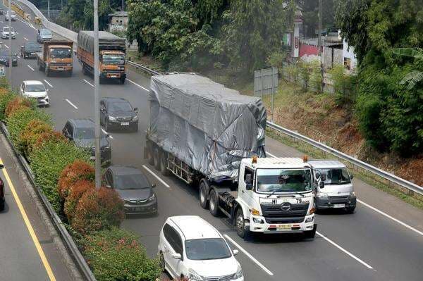 Menguak Kondisi Memprihatinkan Truk di Indonesia, Bom Waktu di Jalan Raya? Menguak Kondisi Memprihatinkan Truk di Indonesia, Bom Waktu di Jalan Raya?