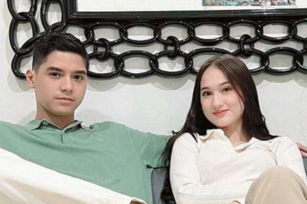 Mengulik Perbandingan Latar Belakang Keluarga Al Ghazali dengan Laura Moane yang Jauh Berbeda Mengulik Perbandingan Latar Belakang Keluarga Al Ghazali dengan Laura Moane yang Jauh Berbeda